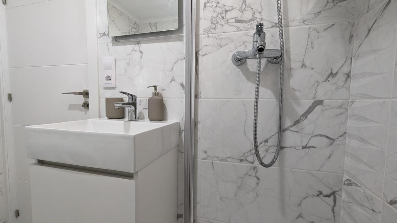 בנידורם Acuarium Levante Beach Apartment מראה חיצוני תמונה