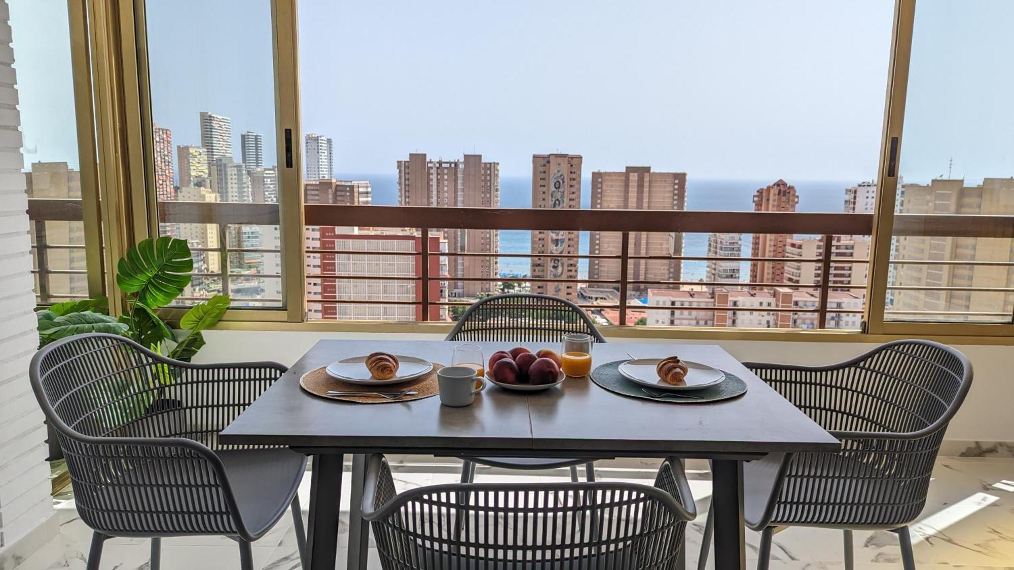 בנידורם Acuarium Levante Beach Apartment מראה חיצוני תמונה